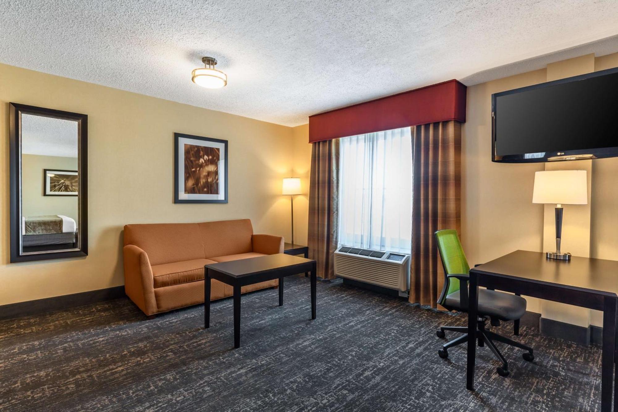 Best Western Braintree Inn Buitenkant foto