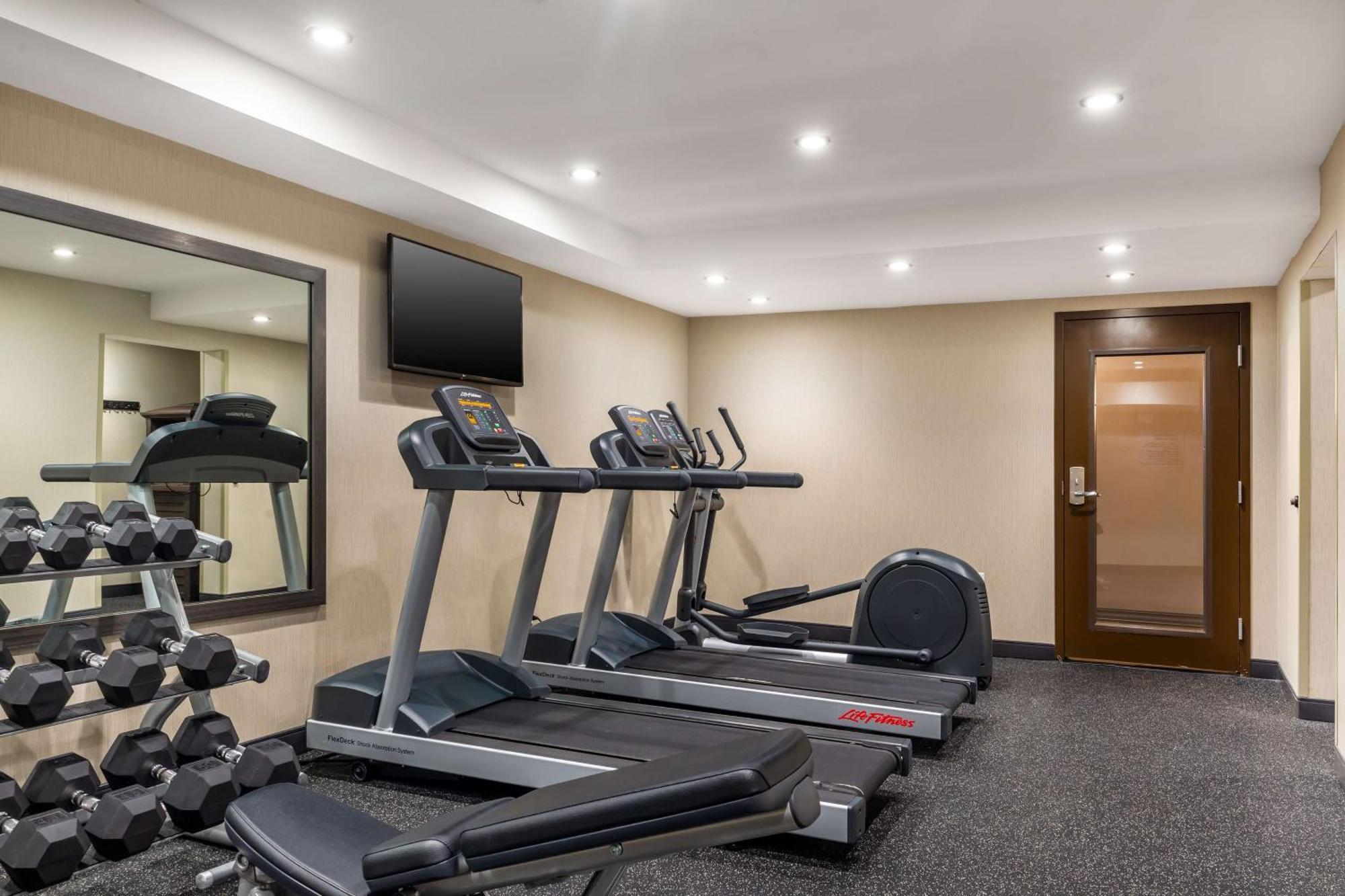 Best Western Braintree Inn Buitenkant foto