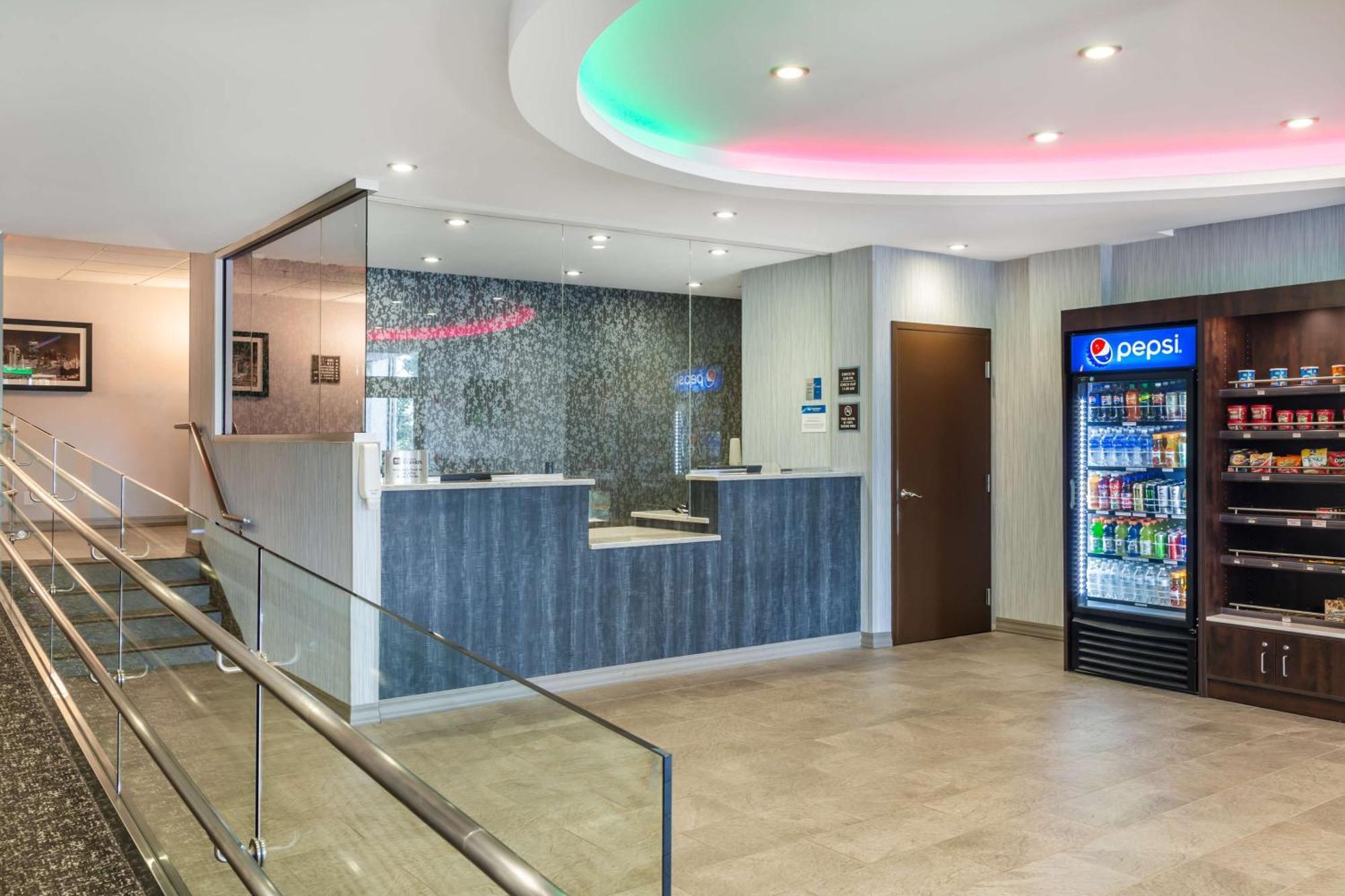 Best Western Braintree Inn Buitenkant foto